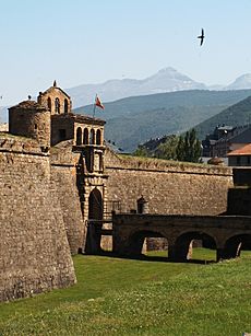 Acceso a la fortaleza de Jaca