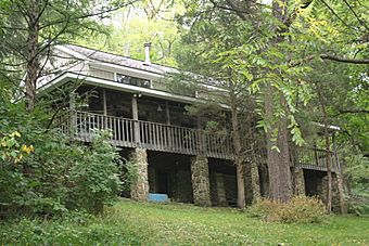 Daniel Berk Log House.JPG