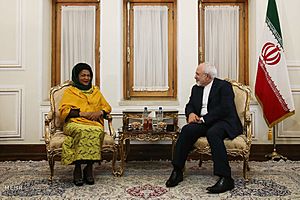 Javad Zarif meets with Baleka Mbete 20170903 04