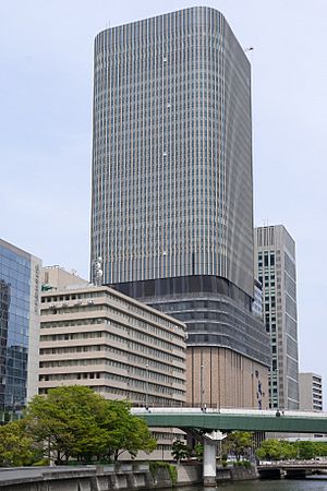 Nakanoshima Festival Tower 20120429-001