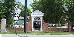 Welcome Arch, June 2010