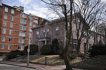 CambridgeMA HarvardStreetHD 4.jpg