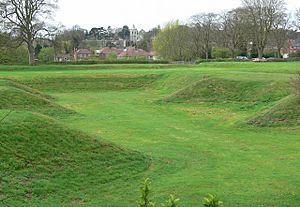 Earthworks at Ashby de la Zouch Castle - geograph.org.uk - 796687