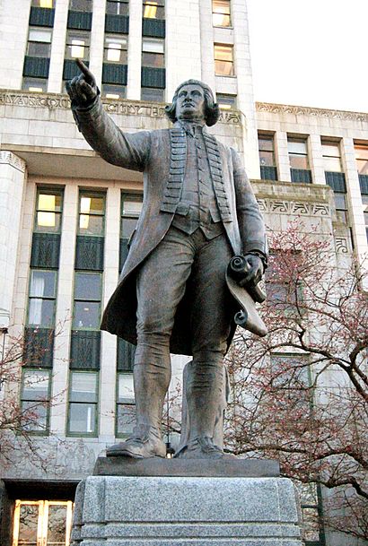 George Vancouver statue.jpg