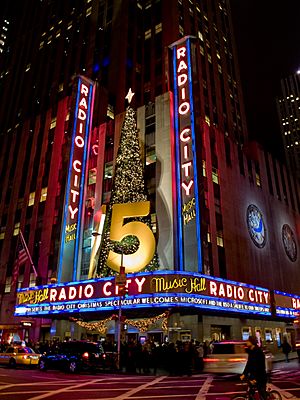 Radio City Music Hall 2229954271 675a3a4551