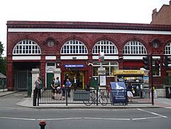 Belsize Park stn building