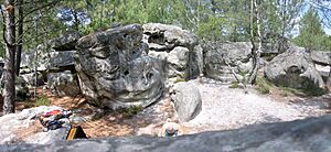 Fontainebleau Boulders -001