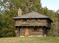 Fort Ouiatenon blockhouse front.jpg