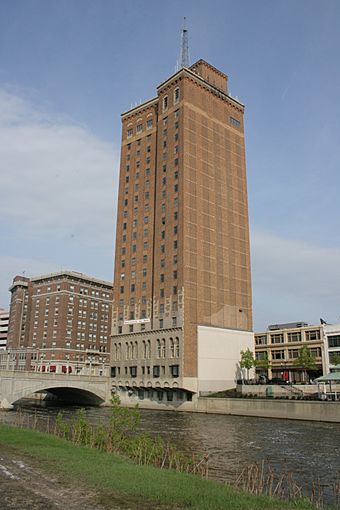 Leland Tower-1.JPG