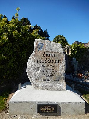 Liam Mellows Gravestone