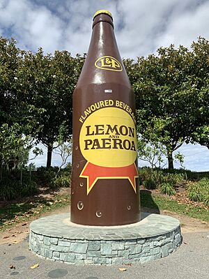 Big Lemon and Paeroa Bottle