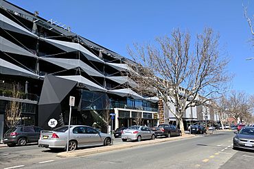 Lonsdale Street Braddon September 2017.jpg