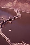 ROCK ISLAND DAM IS THE OLDEST DAM ON THE COLUMBIA RIVER - NARA - 548012.jpg