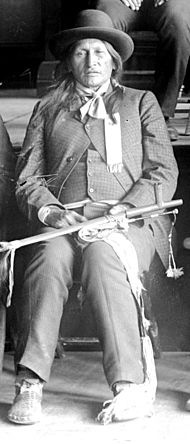 Spotted Elk, Cheyenne River (Sioux) delegation 1888 by photographer T.jpg