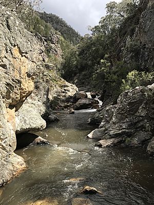 Wee Jasper Waterfalls