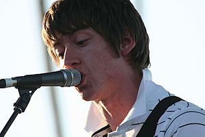 Arctic-Monkeys-singer