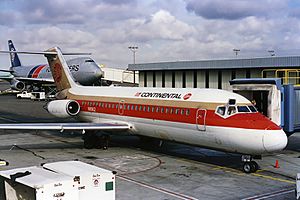 Continental Airlines Douglas DC-9-14 Silagi-1