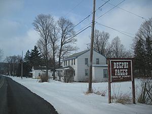 Delphi falls sign.jpg