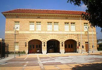 Engine Co. No. 27 (Los Angeles Fire Department Museum).JPG