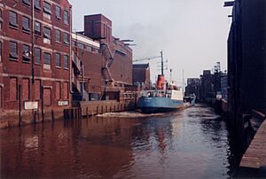 Freighter near Scott Street 1990