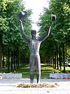 Nationaal Canadees Bevrijdingsmonument Henk Visch Loolaan Apeldoorn.JPG