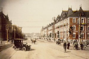 Old-Marunouchi-Street-Tokyo-1920