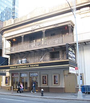 Schoenfeld Theatre jeh