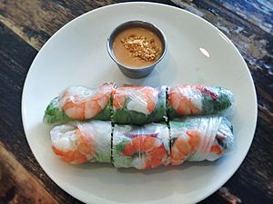 Spring rolls with peanut sauce