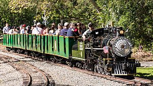 Billy Jones Railroad in Vasona Lake Park (25450475603)