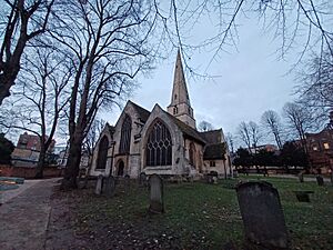 Cheltenham Minster 06.jpg