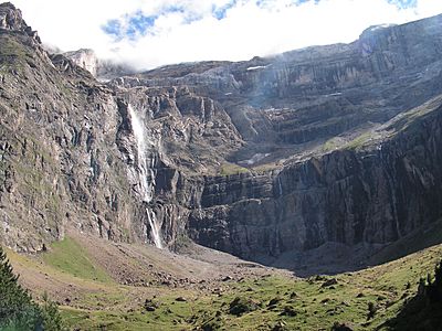 Cirque et cascade de Gavarnie