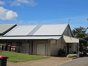 Community Centre, Yungaburra (2015).jpg