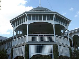 Cremorne, Hamilton detail