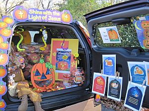 Halloween Trunk-or-Treat