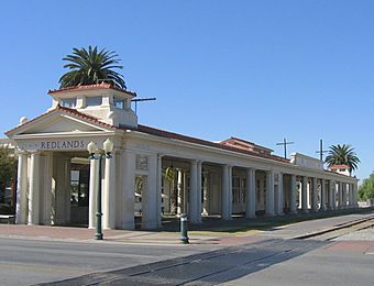 Redlands train station.jpg