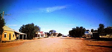 Tibooburra main street.JPG