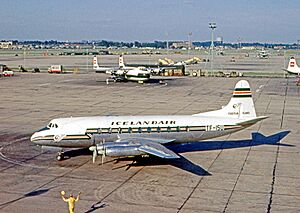 Vickers 759 Visc TF-ISU Iceland LHR 07.09.62 edited-2