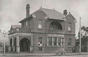 Annandale post office