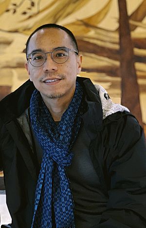 Apichatpong Portrait 02.jpg