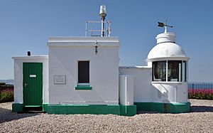 Berry Head lighthouse.jpg