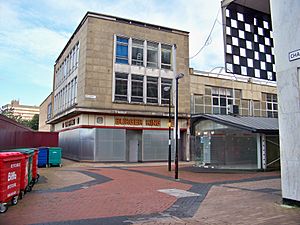 Burger King on Broadway, Bradford