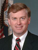 Dan Quayle (cropped).jpg