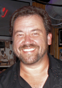 Dan Tyminski for Wikipedia.png