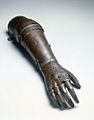 Iron artificial arm, 1560-1600. (9663806794)