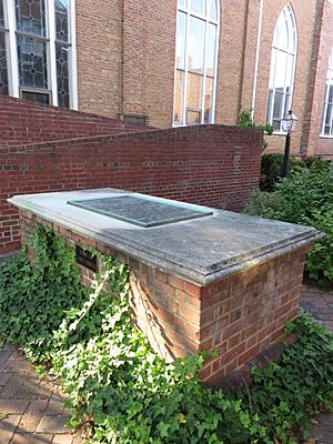 Tomb of Lord Fairfax 2019b