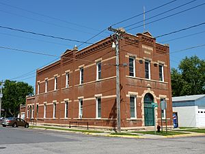 2009-0805-Kasota-VillageHall