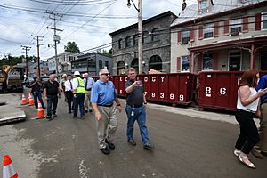 Governor Hogan Tours Old Ellicott City (28316091483)