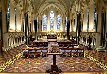 Lady Chapel St. Patrick's Cathedral in Dublin 010