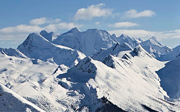 Mount Dawson of Selkirks.jpg