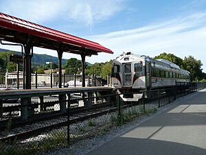 RDC 6126 at Adams station (1), September 2022.jpg